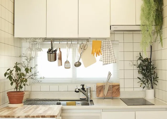아파트 4 Minutes On Foot From Sinchon Station, Hongdae, Hapjeong, Myeongdong Near Daiso And Department Stores 2 And 1 Bathroom, Luggage Storage 서울특별시